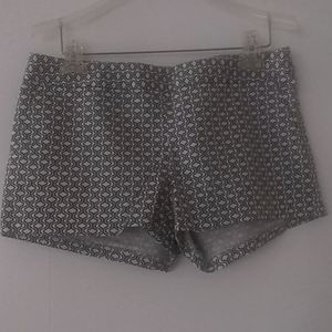 EXPRESS BLACK & WHITE DRESS SHORTS